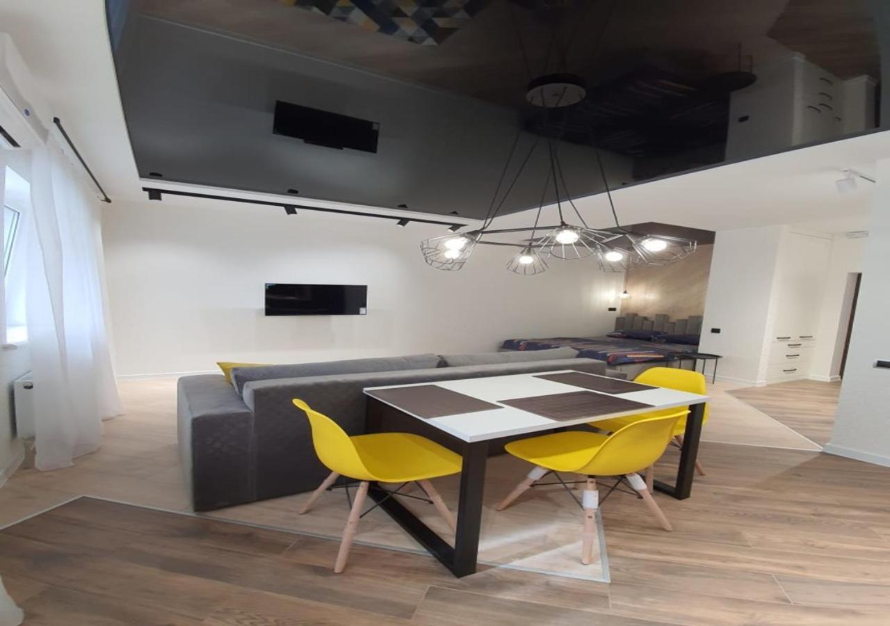 New Lux Apartment 2020 Kharkiv Exterior photo